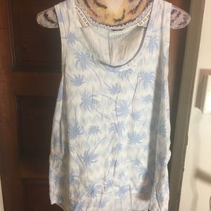 Tropical High-Low Tropical Tank